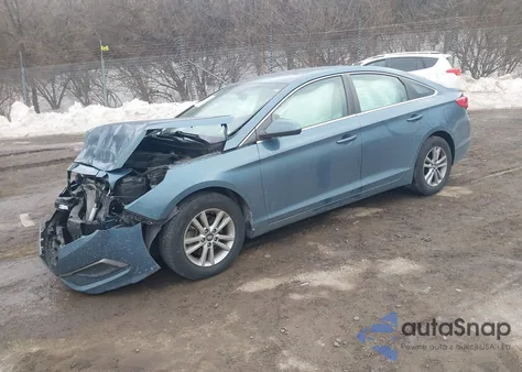 2016 Hyundai Sonata z USA, uszkodzony, nr VIN 5NPE24AF7GH394975